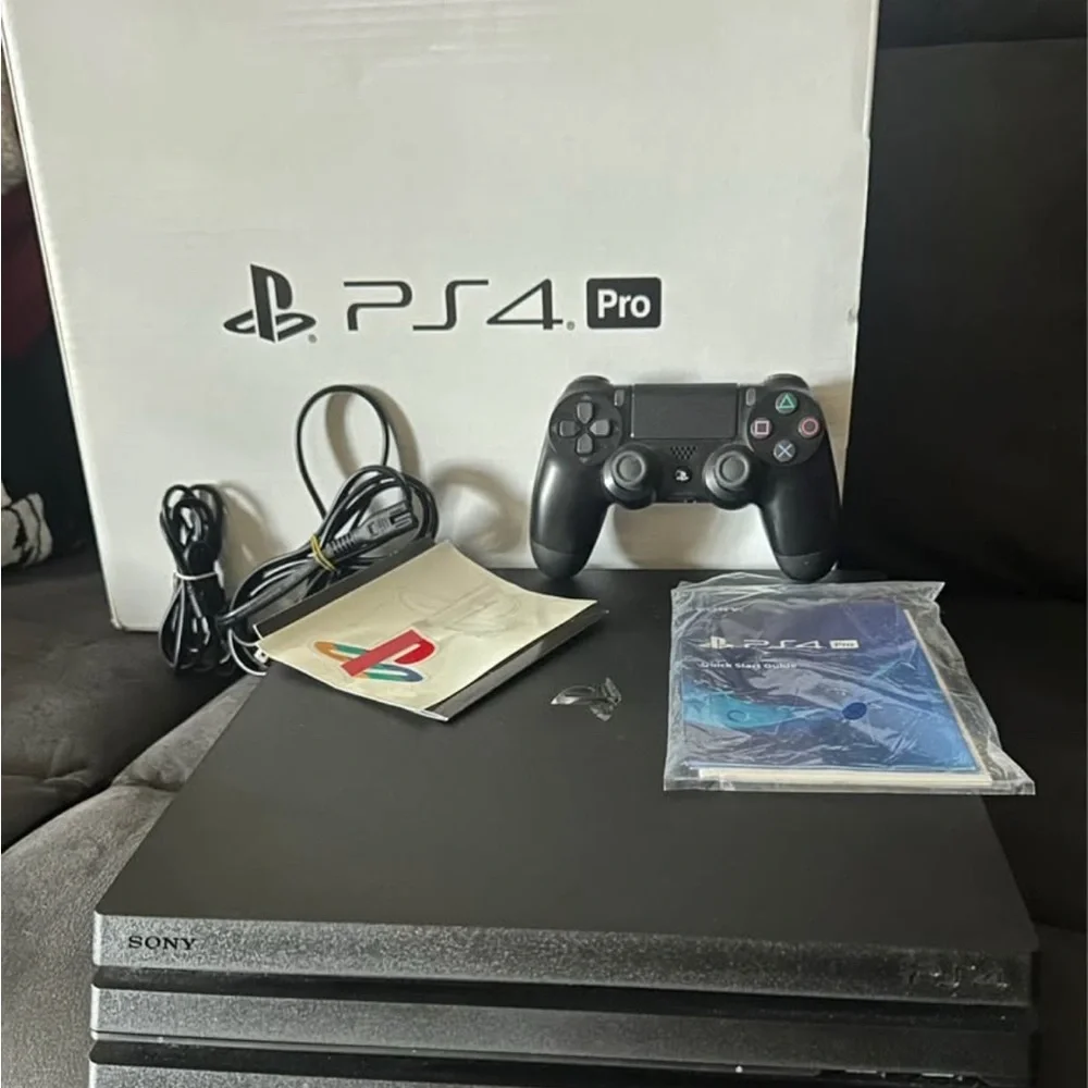 Sony PS4 Pro - Black